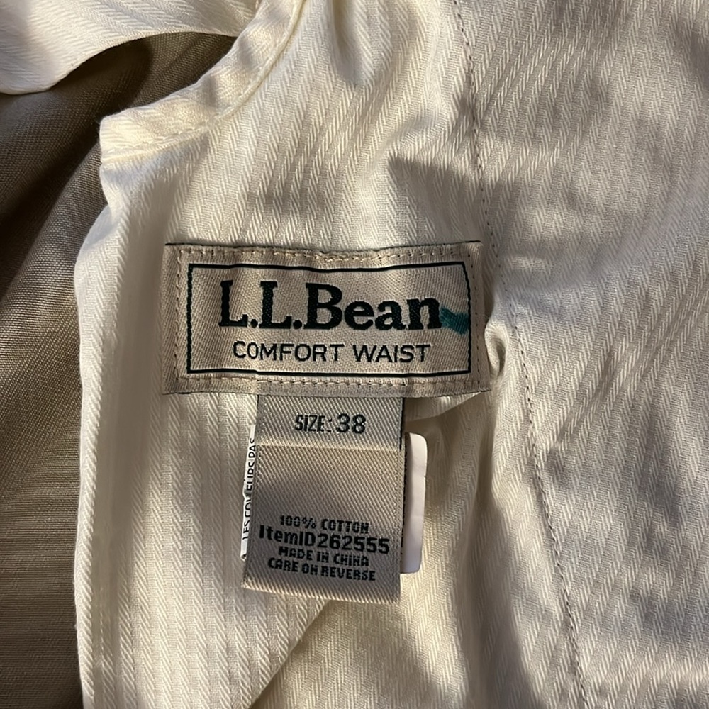 Men's LL Bean Comfort Waist Pants, 100% Cotton, Color Tan, 38x28 3/4. - Picture 7 of 10